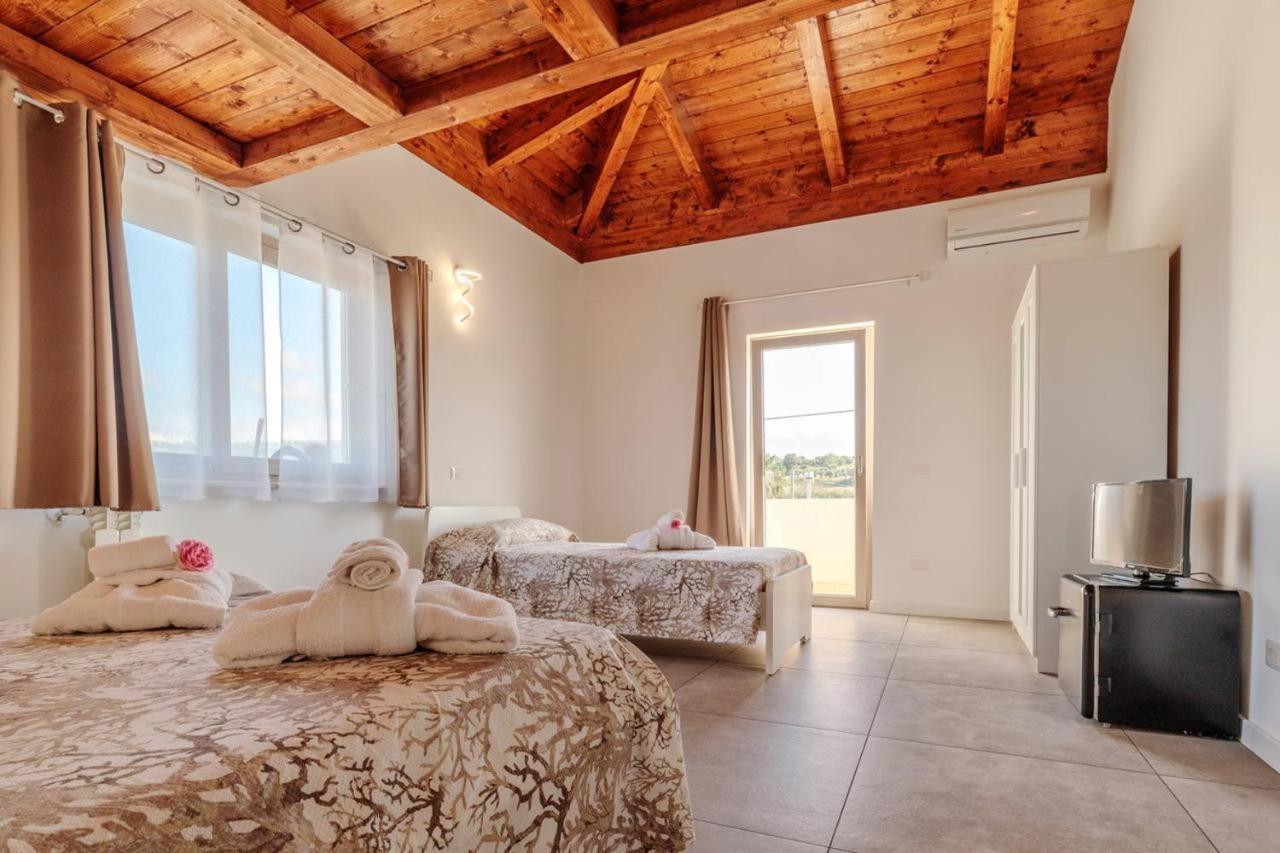 Residenza Anna Calabria Bed & Breakfast Briatico Bagian luar foto